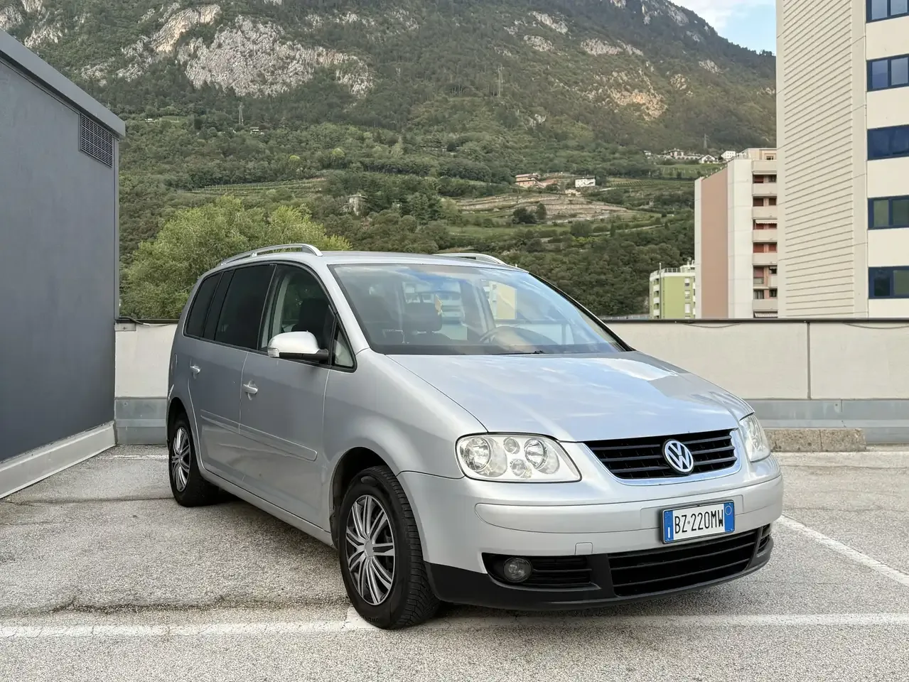 Volkswagen Touran 2.0 TDI
